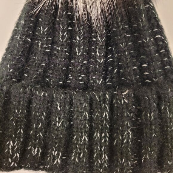 Kyi Kyi Fold Up Fur Beanie Hat - Black/Silver Fox - Picture 4 of 7
